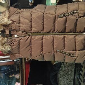 Lucky Brand sleeveless puffer vest